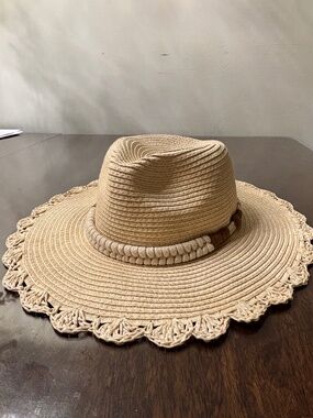 Shiraleah Panama-style Straw Hat NWOT
